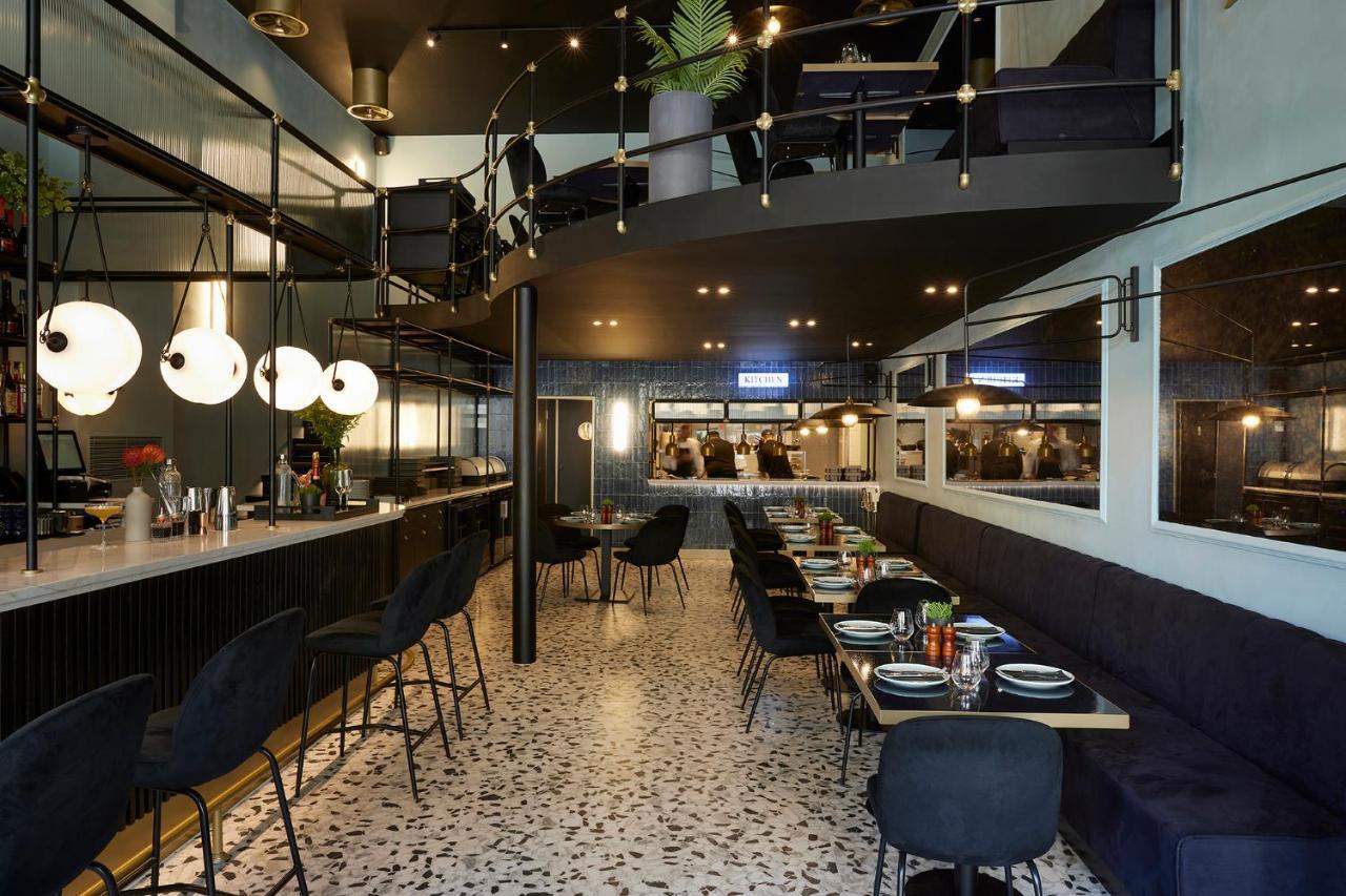 Hotel The Port Square 4*