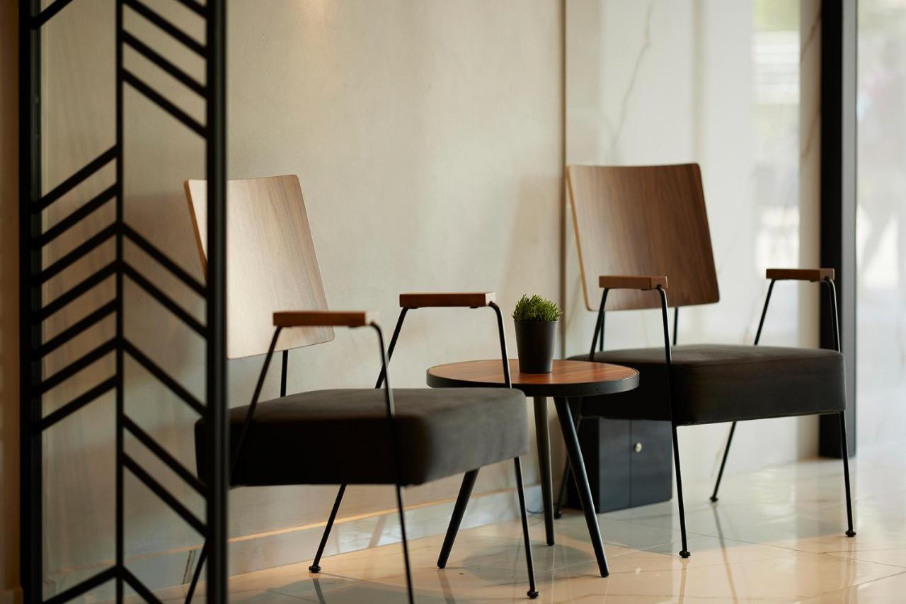 The Port Square 4* Piraeus