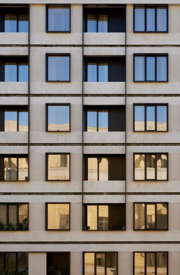 The Port Square 4* Piraeus